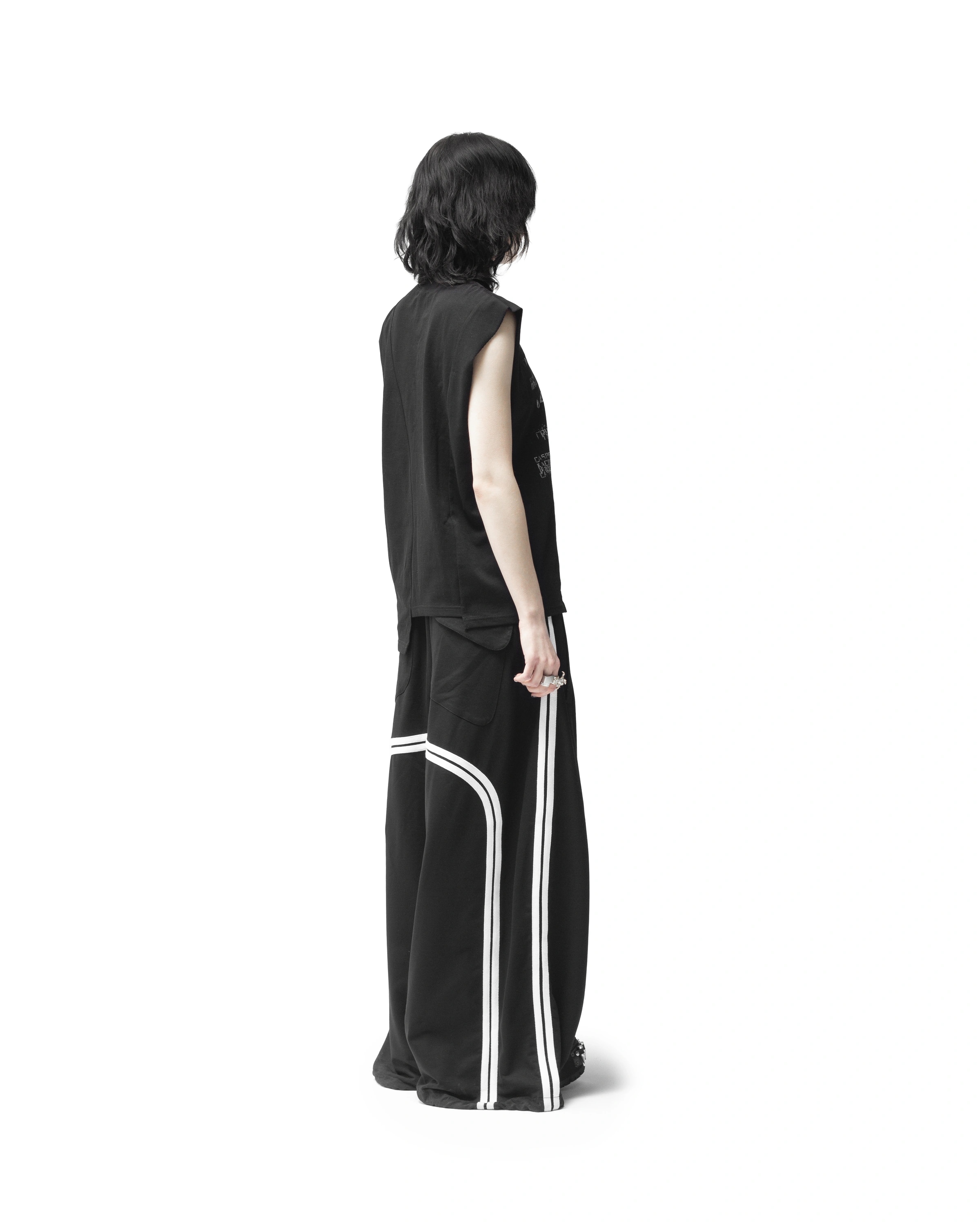CARGO.04 SLEEVELESS SHIRT