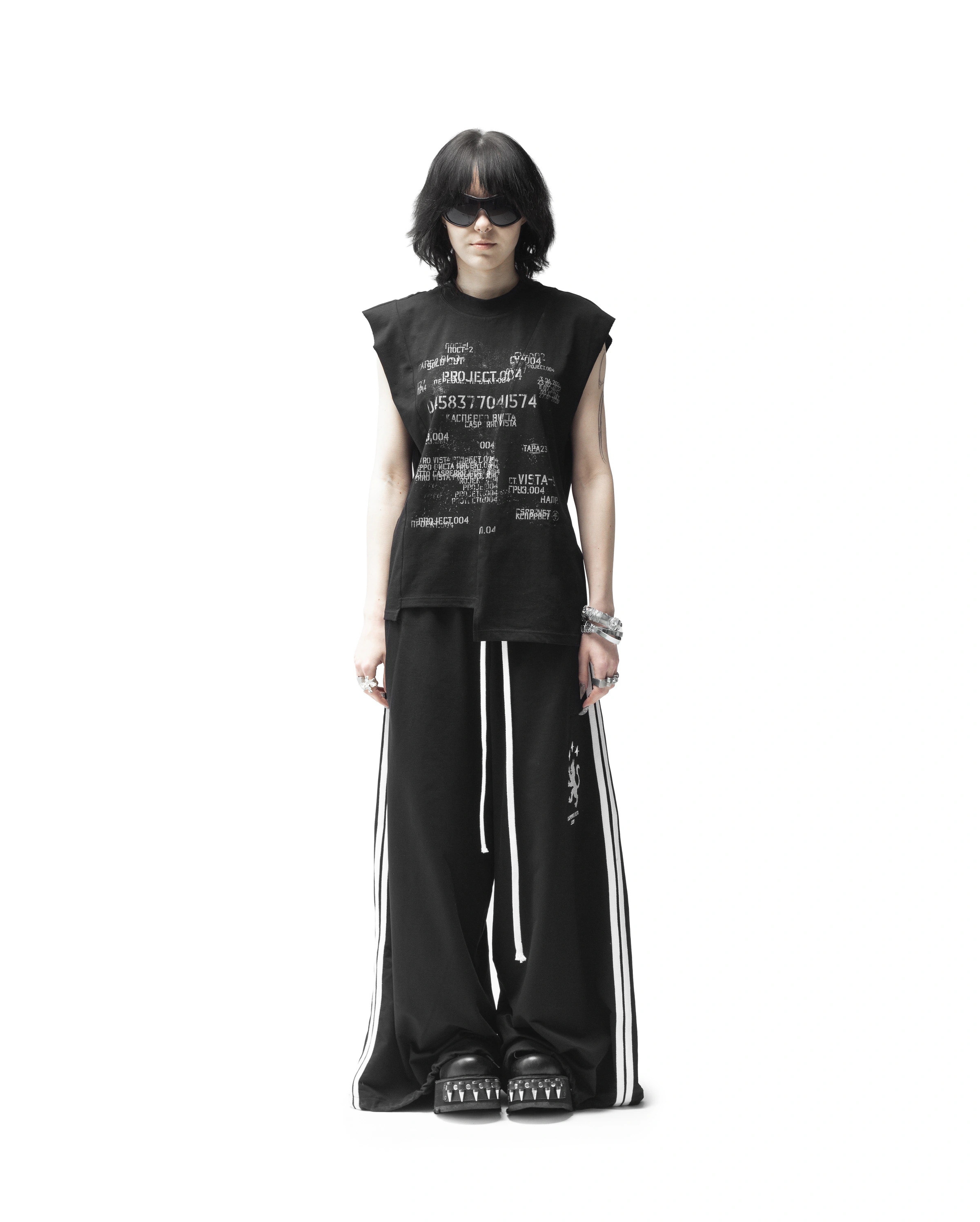 CARGO.04 SLEEVELESS SHIRT